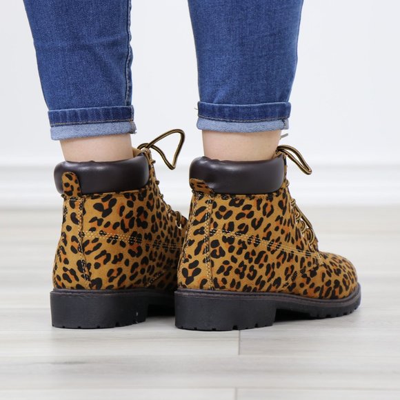 Women's Leopard Combat Lace-up Ankle Boots Low Heel Casual Short Booties - Picture 8 of 12